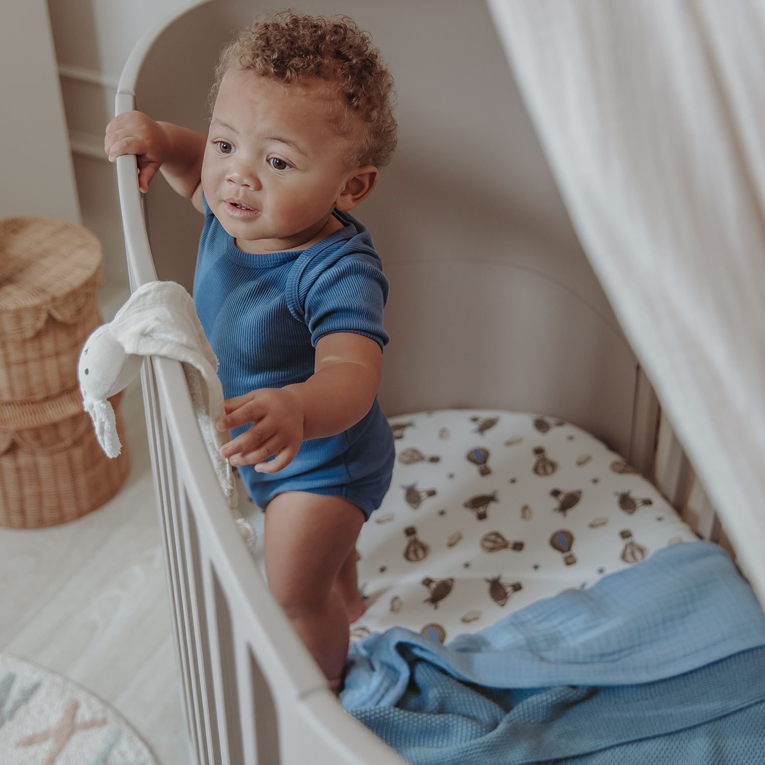 Wiegdeken gebreid reliëf