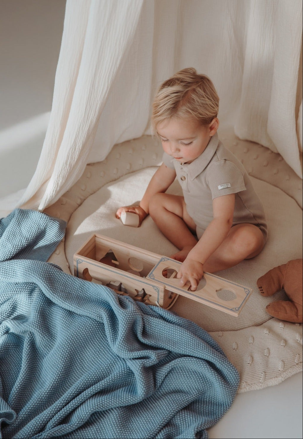 Wiegdeken gebreid reliëf