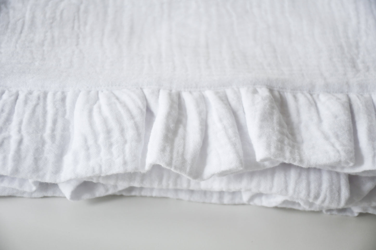 Hydrofiel laken ruffle - wit