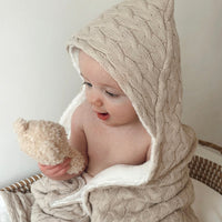 Badcape gebreid beige