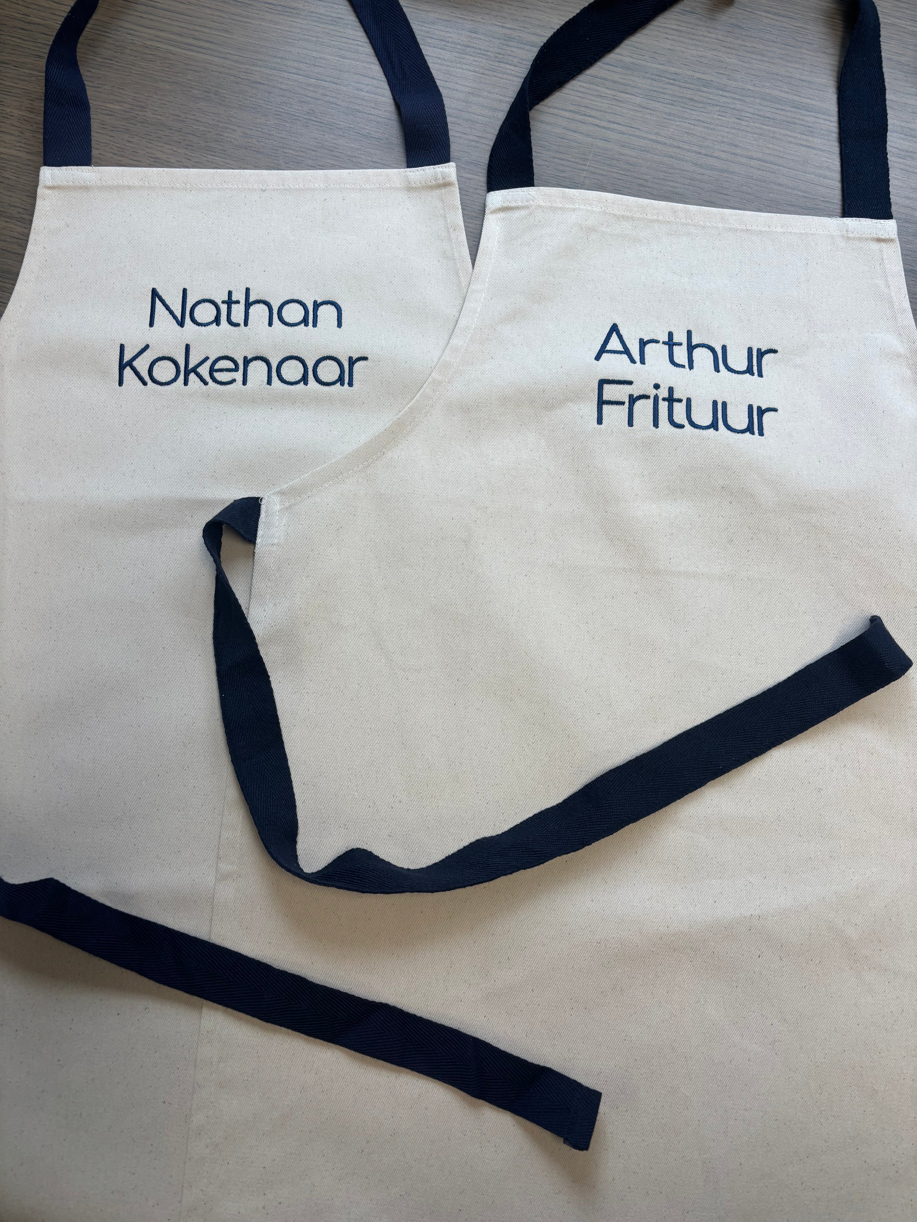 Keukenschort kind | geborduurd met naam