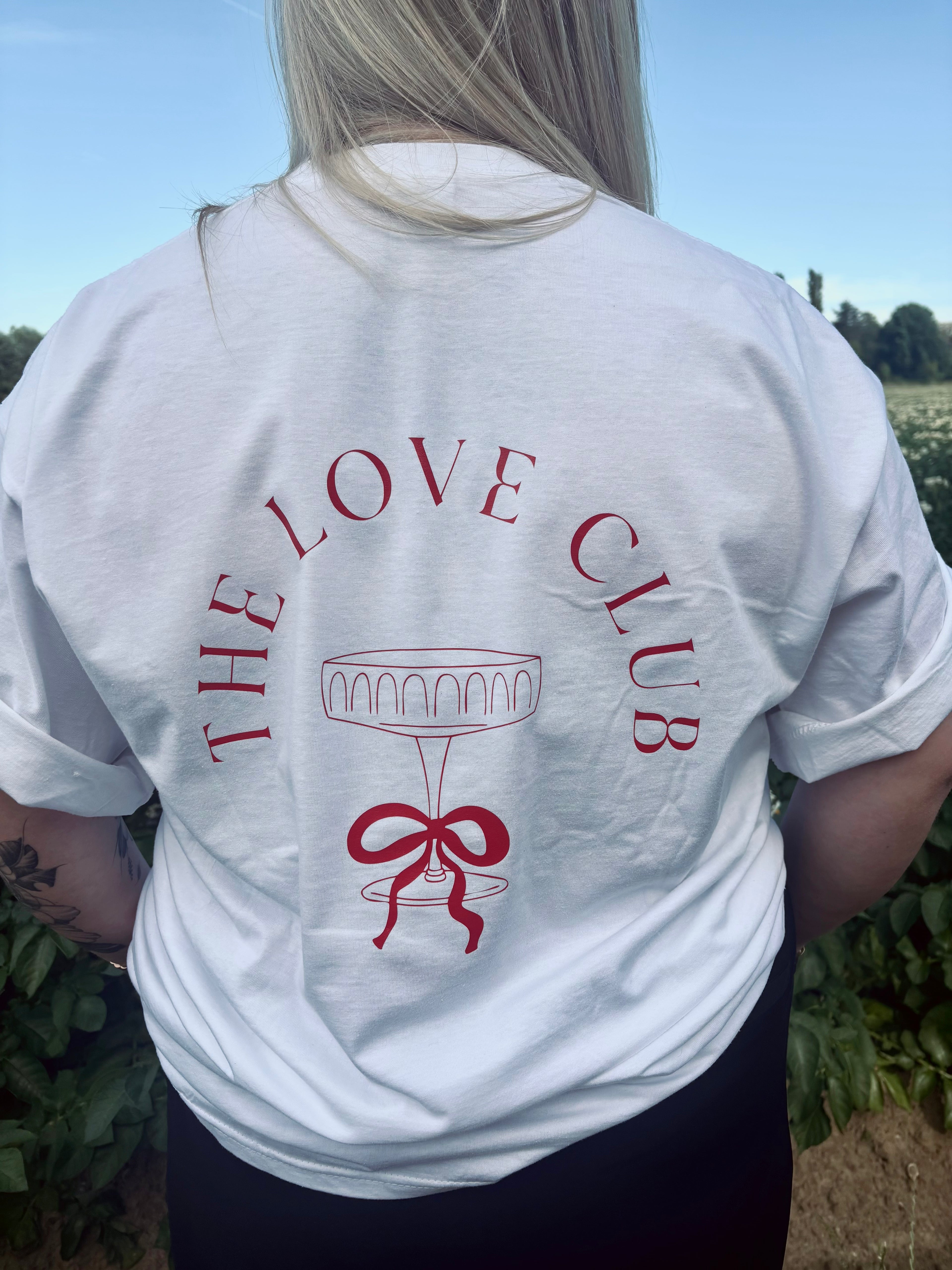 T-shirt the love club