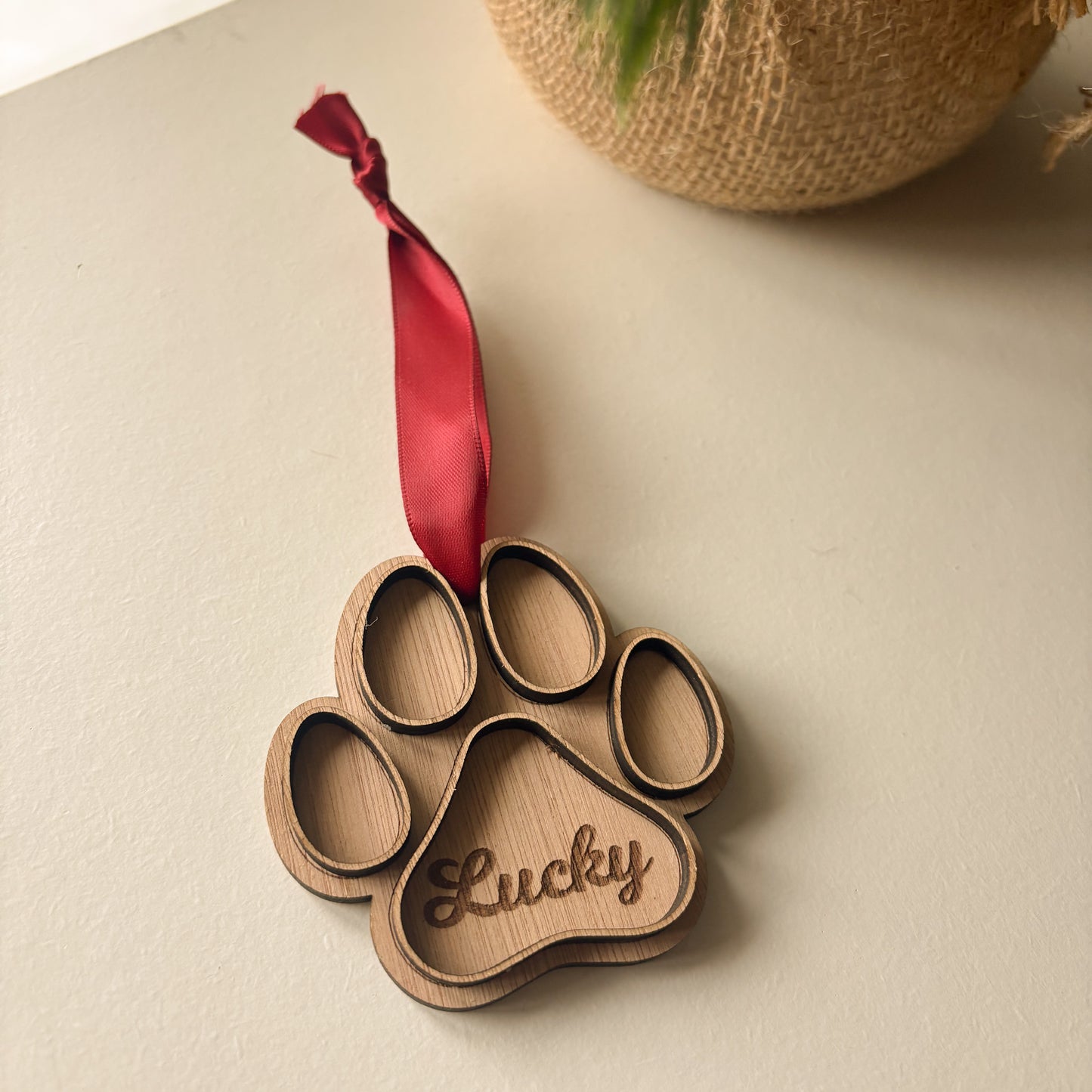 Kersthanger | Hondenpootje gegraveerd naam